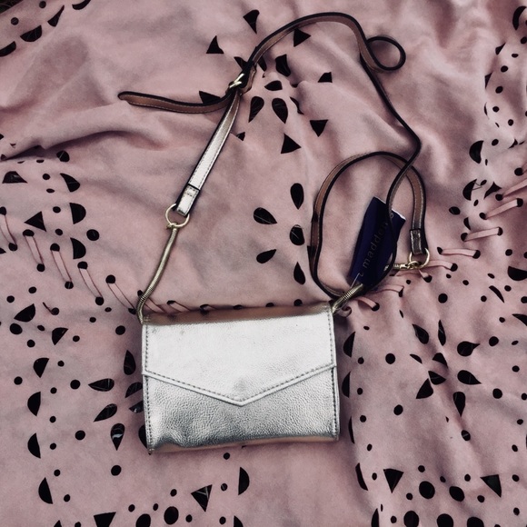 Madden Girl Handbags - NWT Madden Girl Gold Crossbody